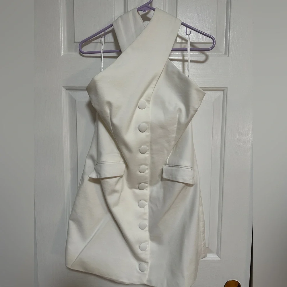 Club L London Dani White Buttoned Bodycon Halter Dress - Picture 4 of 7